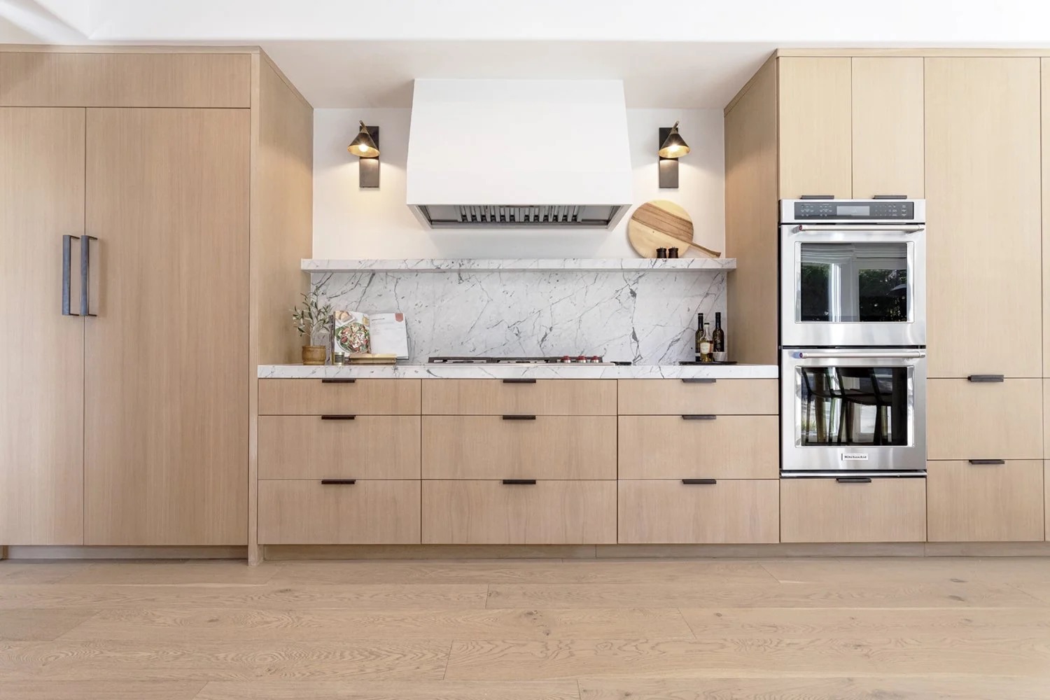 Canyon House, cooktop and range detail in the project by KADI Design