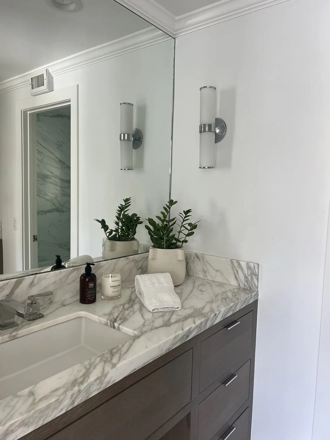 Canyon House, bathroom vanity detail in the project by KADI Design